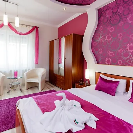 Almafa Apartmanhaz *