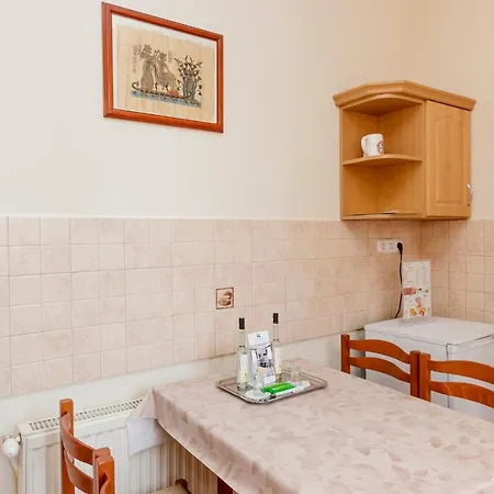 شقة Almafa Apartmanhaz *