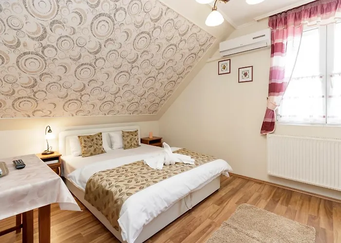 아파트 Almafa Apartmanhaz *